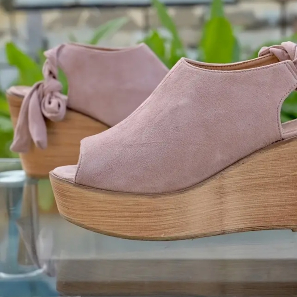 Refresh Women's Peep Toe Shoes - Pink